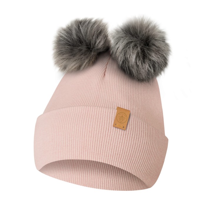 czapki z pomponami_13.jpg