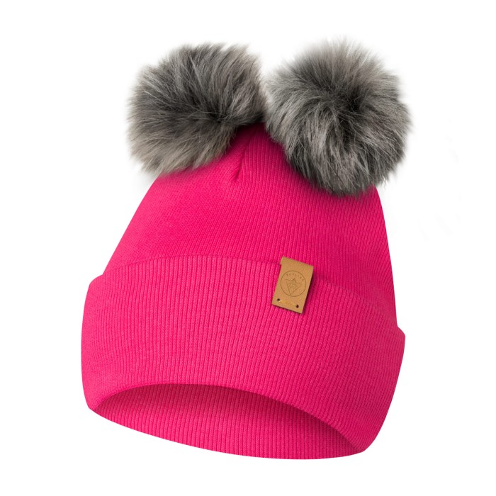 czapki z pomponami_1.jpg